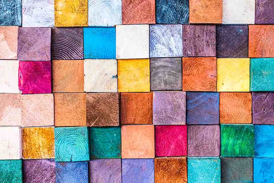 checkered colored squares